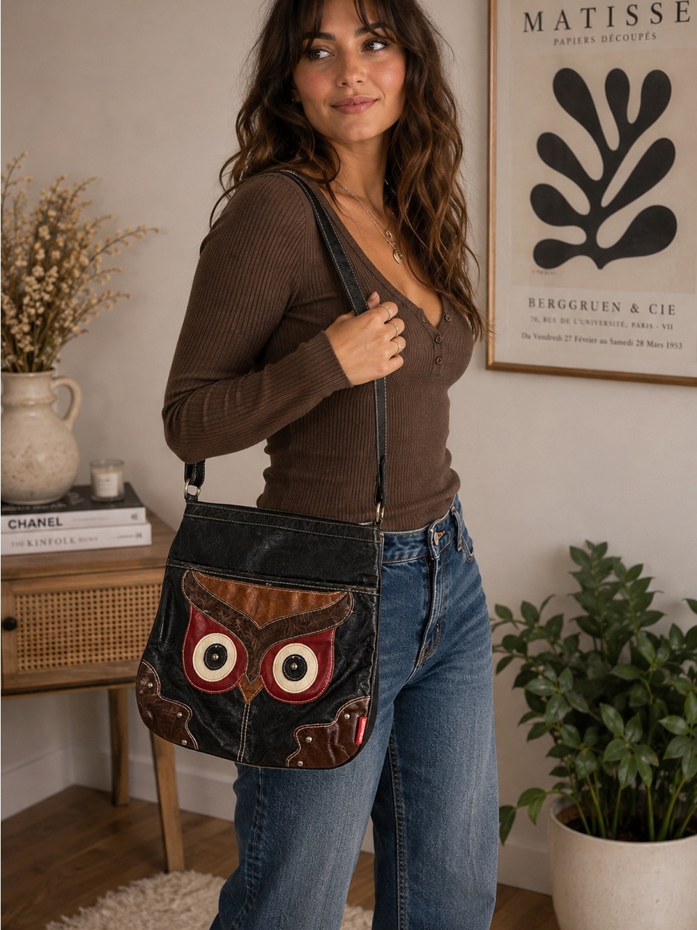 UNIONBAY Black Crossbody Bag with Brown and Red Owl Applique